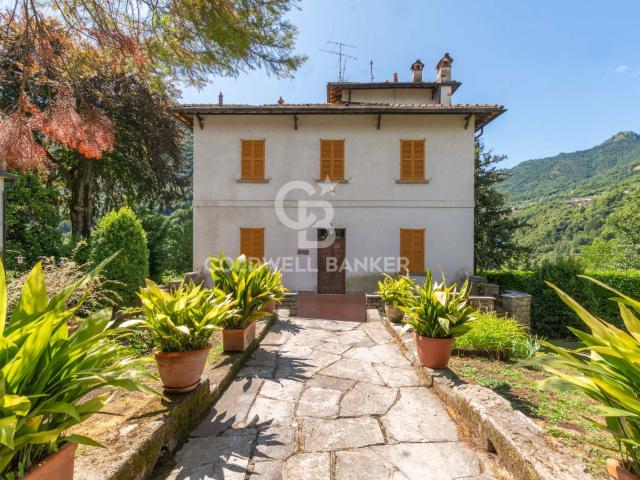 Villa Indipendente in vendita a Biazzeno, Dizzasco