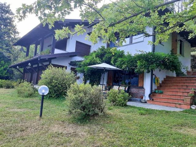 Villa Indipendente in vendita a Biazzeno, Dizzasco