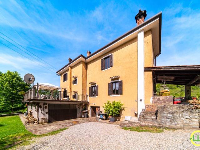 Villa Indipendente in vendita a Doberdò Del Lago, Friuli-Venezia Giulia