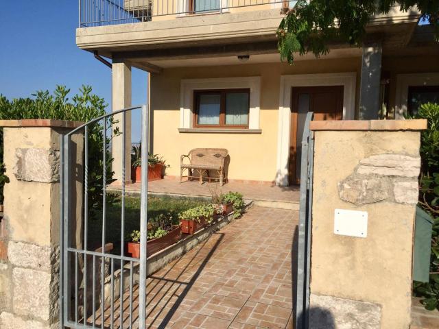 Villa Indipendente in vendita a Dogliola, Abruzzo