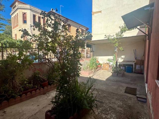 Villa Indipendente in vendita a Dolianova, Sardigna/Sardegna