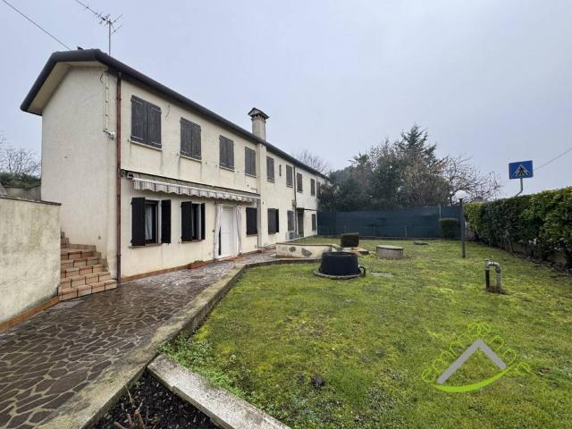 Villa Indipendente in vendita a Dolo, Veneto