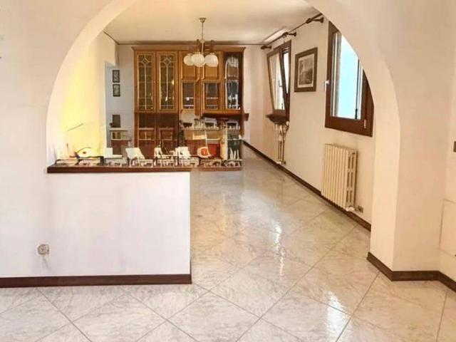 Villa Indipendente in vendita a Dolo, Veneto