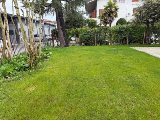 Villa Indipendente in vendita a Dolo, Veneto