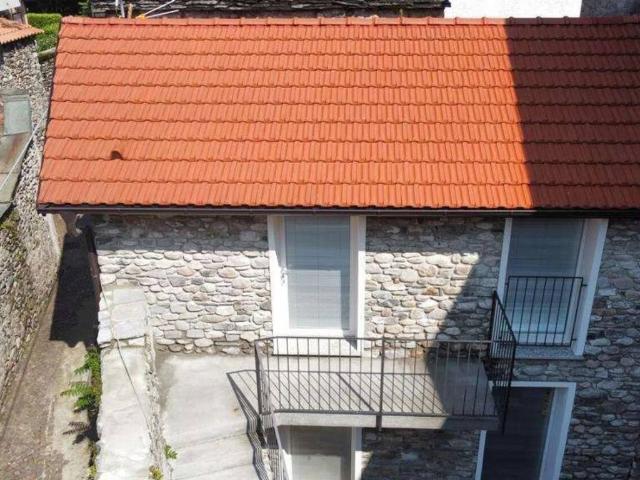 Villa Indipendente in vendita a Gaggio, Domaso