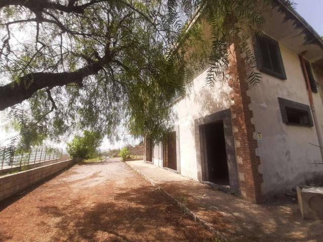 Villa Indipendente in vendita a Domicella, Campania