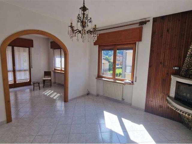 Villa Indipendente in vendita a Borgata Baceno, Piemonte