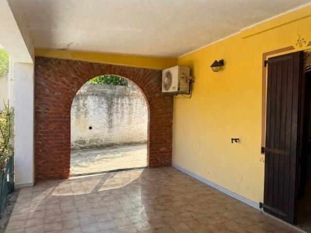 Villa Indipendente in vendita a Domus De Maria, Sardigna/Sardegna