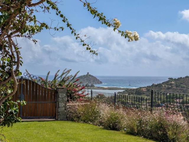 Villa Indipendente in vendita a Domus De Maria, Sardigna/Sardegna