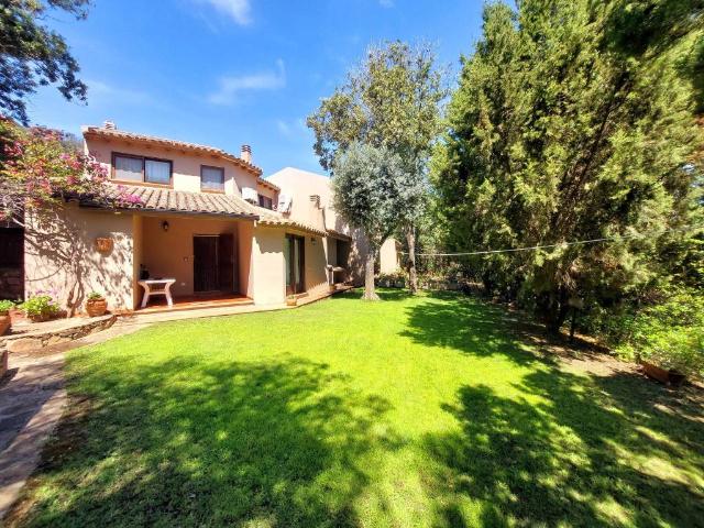 Villa Indipendente in vendita a Domus De Maria, Sardigna/Sardegna