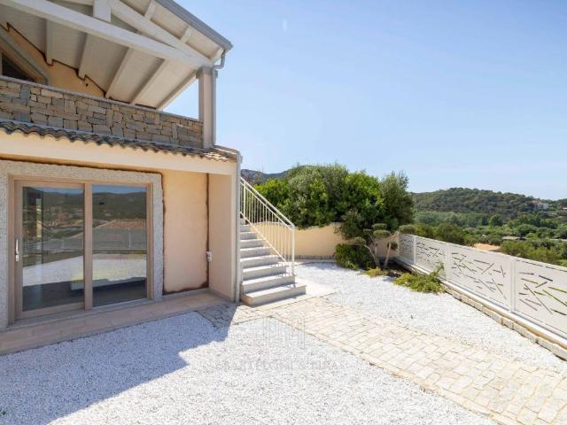 Villa Indipendente in vendita a Domus De Maria, Sardigna/Sardegna