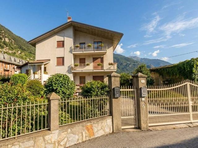 Villa Indipendente in vendita a Rossignod, Donnas
