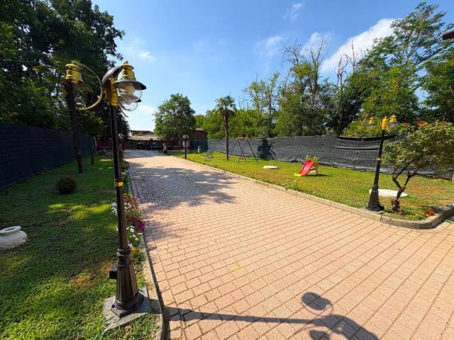 Villa Indipendente in vendita a Dorno, Lombardia
