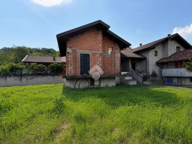 Villa Indipendente in vendita a Piemonte, Biella