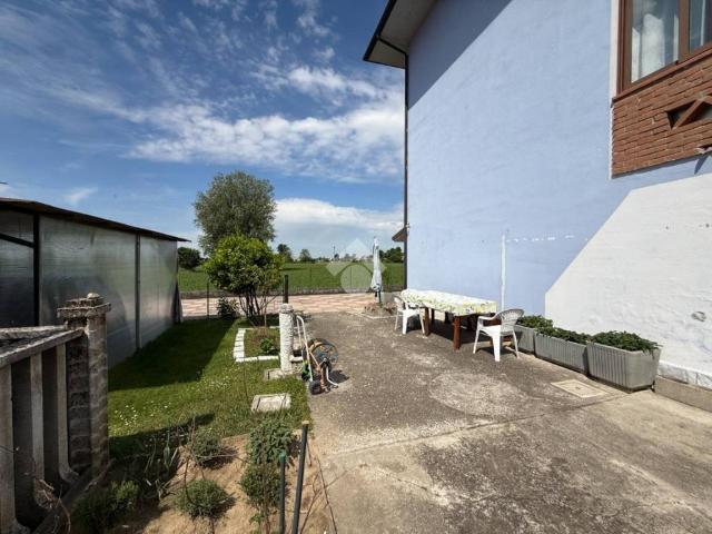 Villa Indipendente in vendita a Dovera, Lombardia