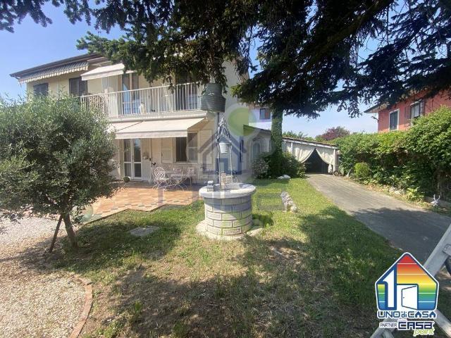 Villa Indipendente in vendita a Dovera, Lombardia