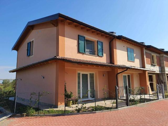 Villa Schiera in vendita a Roncadello, Dovera