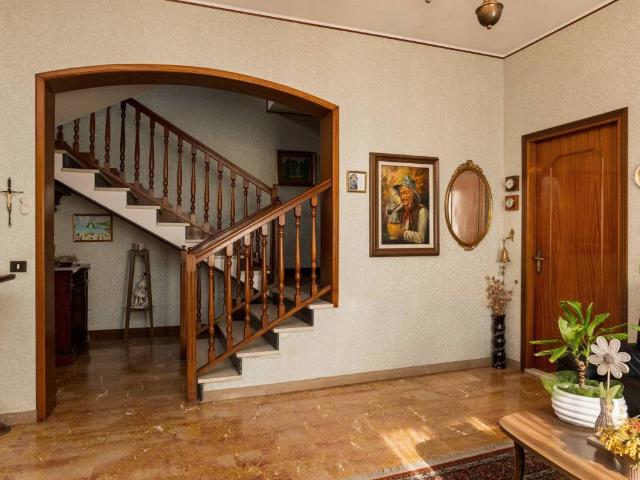 Villa Indipendente in vendita a Dovera, Lombardia