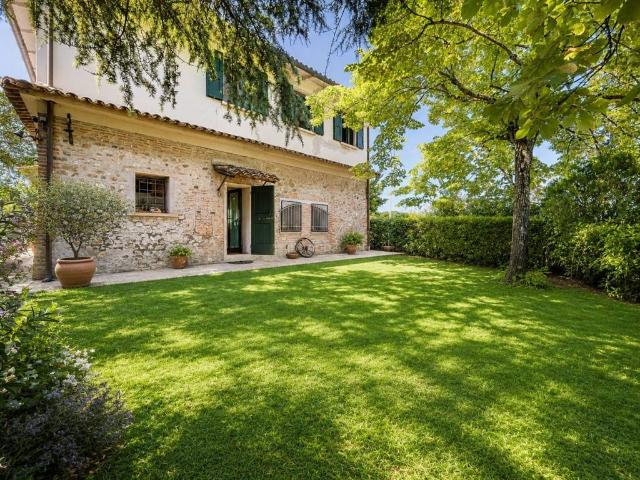 Villa Indipendente in vendita a Nuovo Circondario Imolese, Dozza Imolese