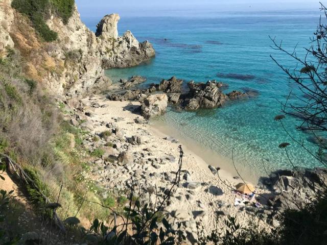 Villa Indipendente in vendita a Calabria, Vibo Valentia