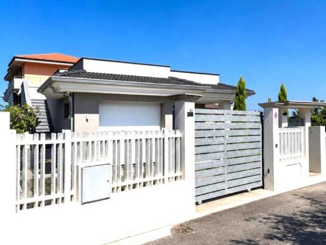Villa Indipendente in vendita a Gasponi, Drapia