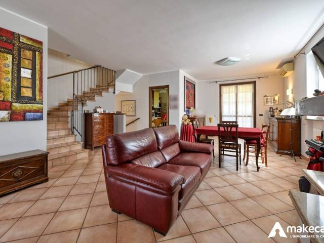 Villa Indipendente in vendita a Dresano, Lombardia