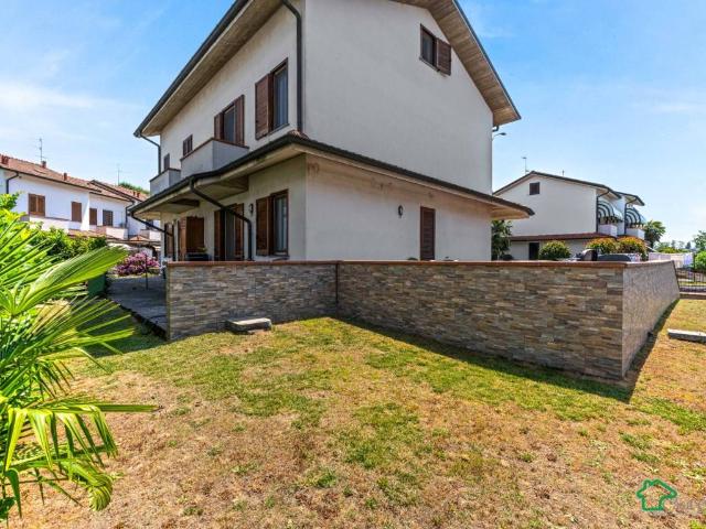 Villa Indipendente in vendita a Dresano, Lombardia