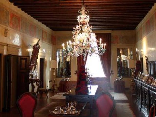 Villa Indipendente in vendita a Carrara San Giorgio, Veneto