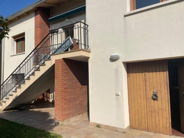 Villa Indipendente in vendita a Carrara San Giorgio, Veneto
