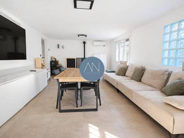 Villa Indipendente in vendita a Cagnola, Carrara San Giorgio