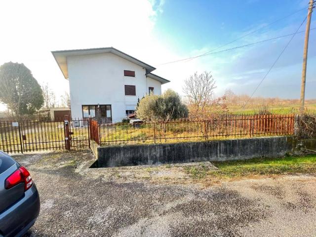 Villa Indipendente in vendita a Dueville, Veneto