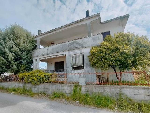 Villa Indipendente in vendita a Dugenta, Campania