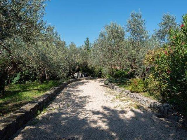 Villa Indipendente in vendita a Melizzano, Campania