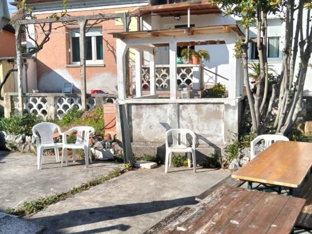 Villa Indipendente in vendita a Borgo San Mauro / Naselje Svetega Mavra, Aurisina