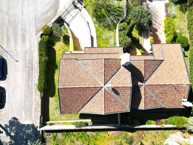 Villa Indipendente in vendita a Aurisina, Friuli-Venezia Giulia