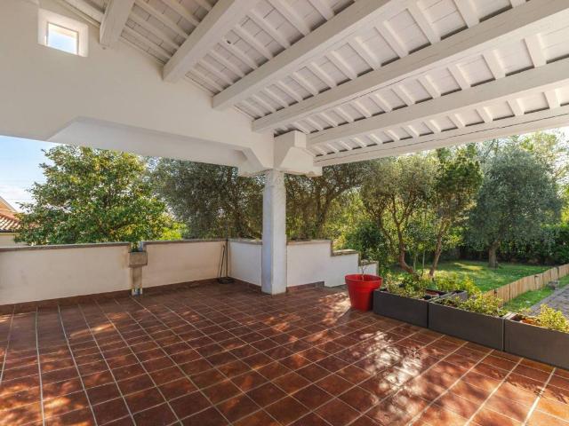 Villa Indipendente in vendita a Aurisina, Friuli-Venezia Giulia