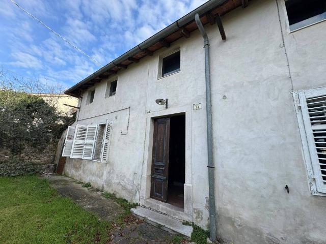 Villa Indipendente in vendita a Aurisina Stazione / Nabrežina Postaja, Aurisina