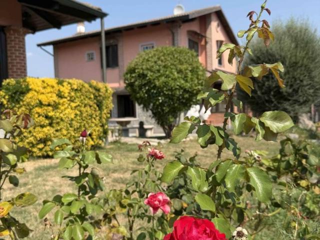 Villa Indipendente in vendita a Dusino San Michele, Asti