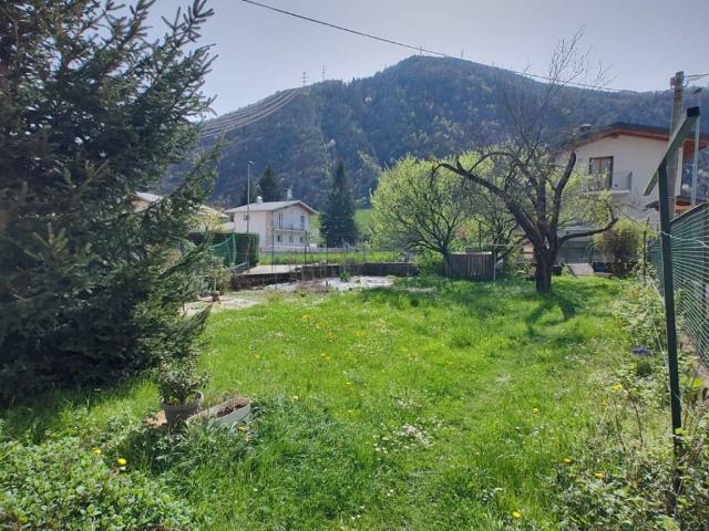 Villa Indipendente in vendita a Comunità montana della valle Camonica, Edolo