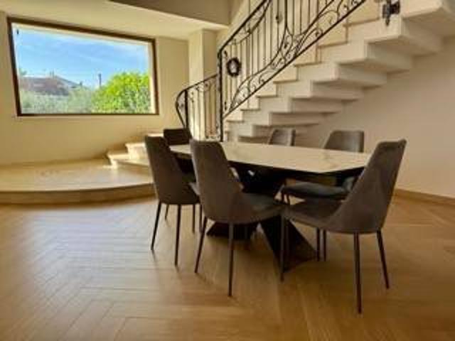 Villa Indipendente in vendita a Elice, Pescara