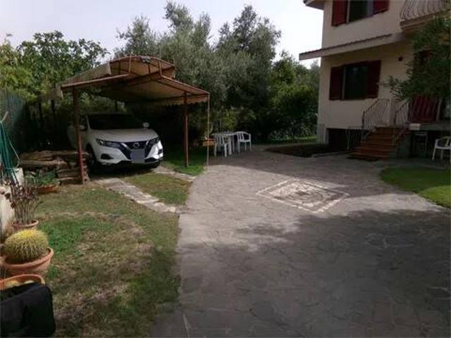 Villa Indipendente in vendita a Elmas, Sardigna/Sardegna