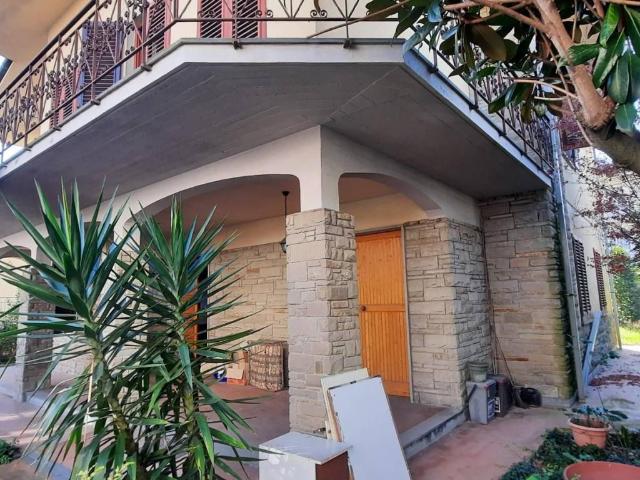 Villa Indipendente in vendita a Unione dei Comuni Circondario dell'Empolese Valdelsa, Empoli