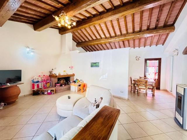 Villa Indipendente in vendita a Unione dei Comuni Circondario dell'Empolese Valdelsa, Empoli