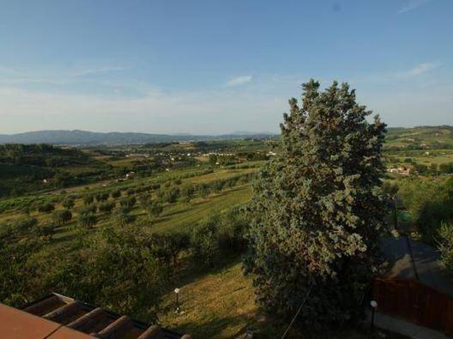 Villa Indipendente in vendita a Unione dei Comuni Circondario dell'Empolese Valdelsa, Empoli