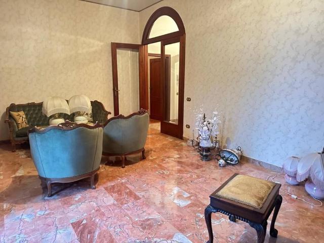 Villa Indipendente in vendita a Unione dei Comuni Circondario dell'Empolese Valdelsa, Empoli