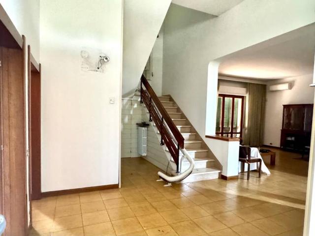 Villa Indipendente in vendita a Unione dei Comuni Circondario dell'Empolese Valdelsa, Empoli