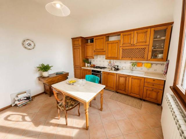 Villa Indipendente in vendita a Unione dei Comuni Circondario dell'Empolese Valdelsa, Empoli