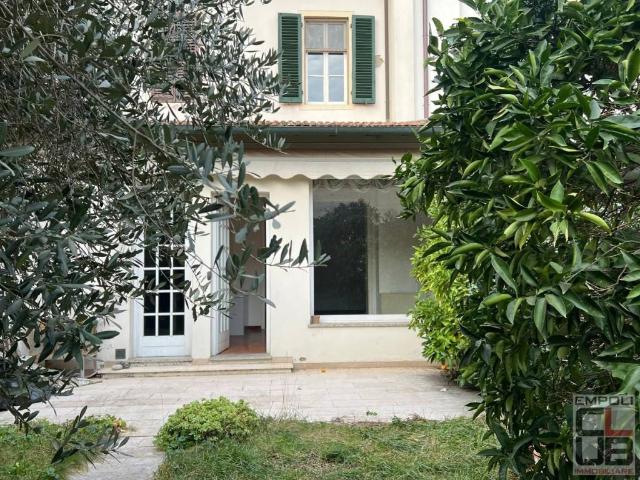 Villa Indipendente in vendita a Unione dei Comuni Circondario dell'Empolese Valdelsa, Empoli