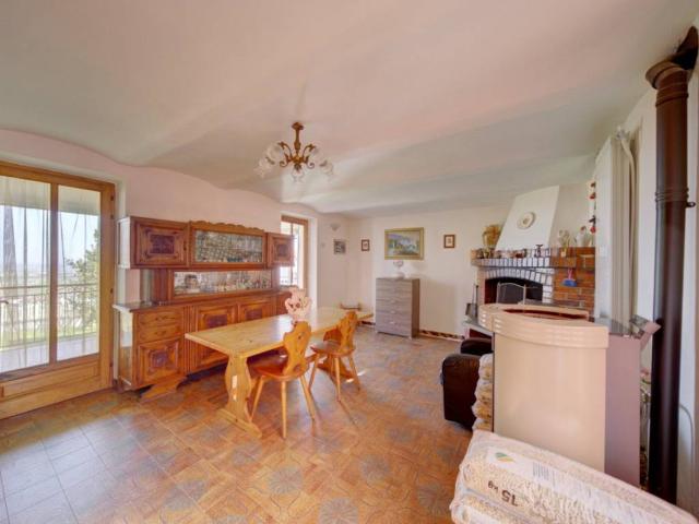 Villa Indipendente in vendita a Envie, Cuneo