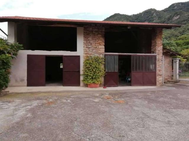 Villa Indipendente in vendita a Piemonte, Cuneo